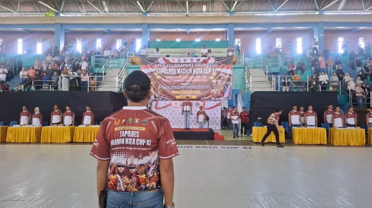 Upacara Pembukaan Open Tournament Drumband Kapolres Madiun Kota Cup XI