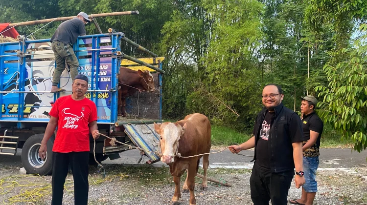 PDI Perjuangan Magetan Sembelih 4 Sapi dan 15 Kambing saat Iduladha 2026