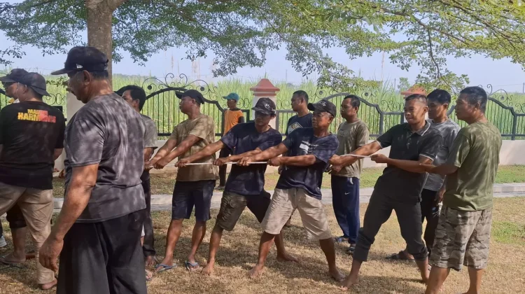 Suasana Penyembelihan Hewan Kurban di Kabupaten Madiun