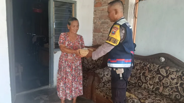 Polres Magetan Salurkan Kurban untuk Warga dan Lembaga Sosial