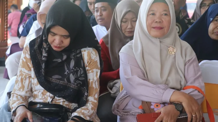 Jemaah Haji Kloter 24 dan 25 Kabupaten Madiun Tiba di Tanah Air