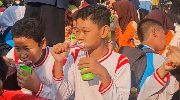 1.000 Anak di Kabupaten Madiun Ikuti Aksi Sikat Gigi Bersama