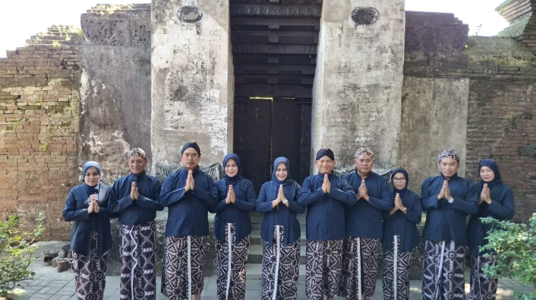 Bupati Madiun Beserta Jajaran Laksanakan Ziarah di Kotagede Yogyakarta