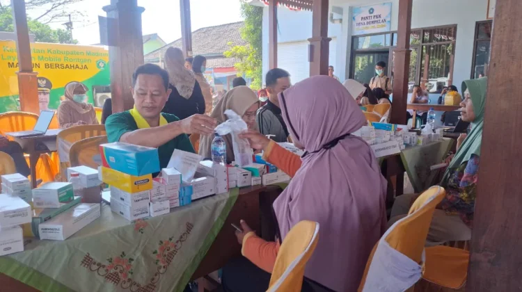 Bahana Bersahaja Hadirkan Layanan Cek Kesehatan bagi Warga Desa Dempelan