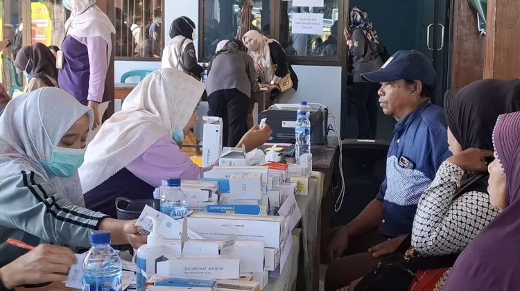 Bahana Bersahaja Hadirkan Layanan Cek Kesehatan bagi Warga Desa Dempelan