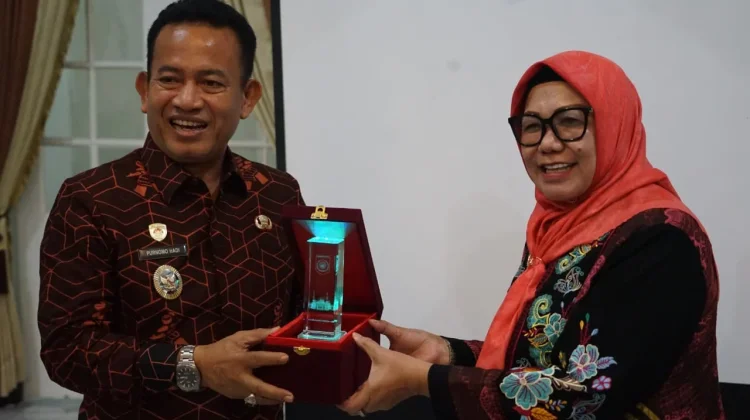 Adopsi Skema KPBU APJ, Pemkab Sumbawa Barat Studi Tiru ke Kab. Madiun
