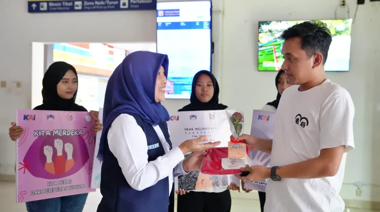 Daop 7 Madiun Gandeng Komunitas Pecinta KA Gelar Kampanye Anti Pelecehan Seksual