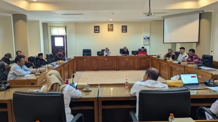 Terus Merugi, Peternak Magetan Akan Bawa Polemik Harga Telur ke Pusat