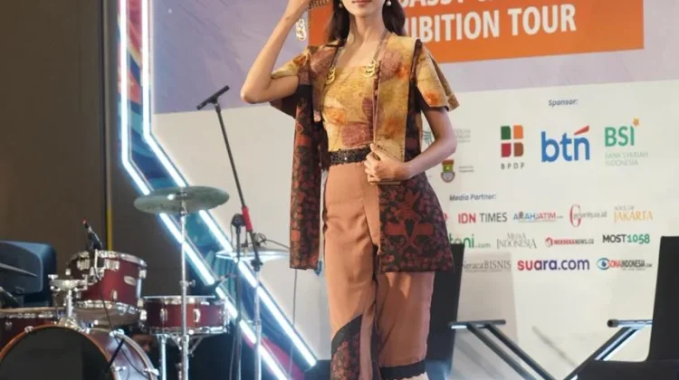 Ajang Promosi Batik, Wastra Madiun Tampil Elegan di APKASI Otonomi Expo 2026