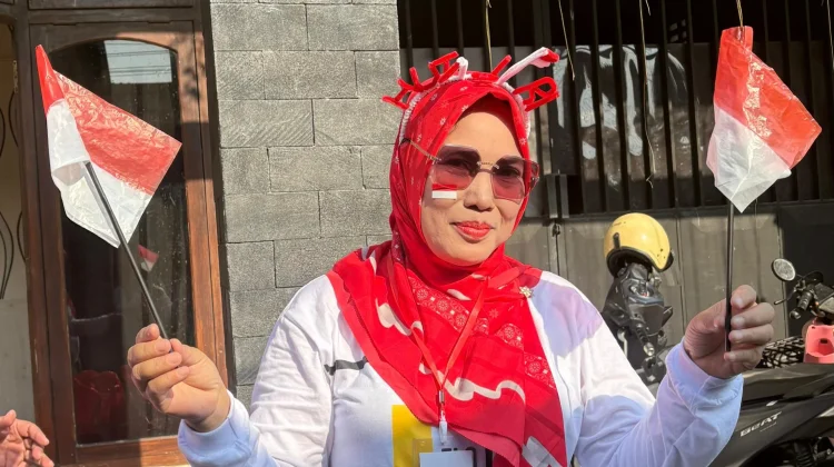 MERIAH! Ratusan Warga RT 8 Ikuti Jalan Santai dan Mini Carnival Peringatan HUT RI
