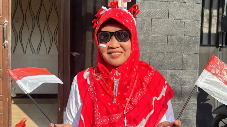 MERIAH! Ratusan Warga RT 8 Ikuti Jalan Santai dan Mini Carnival Peringatan HUT RI