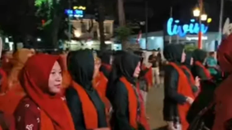 Ribuan Penari Tampilkan "Beksan Parisuka" di Pahlawan Street Center