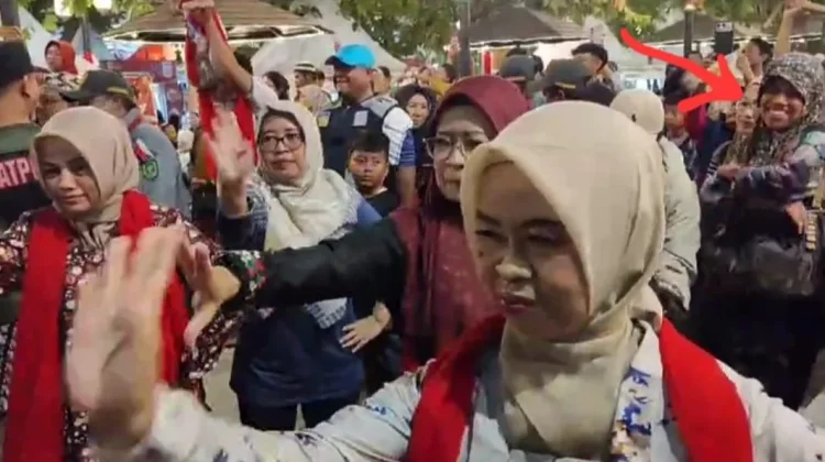 Ribuan Penari Tampilkan "Beksan Parisuka" di Pahlawan Street Center