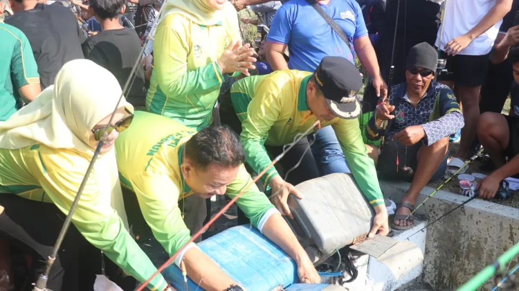 Bupati Ajak Masyarakat Jaga Kesehatan lewat Olahraga