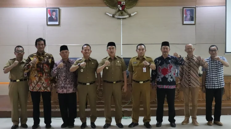 Pemkab Madiun Lepas Purna Tugas Tujuh Kepala Perangkat Daerah