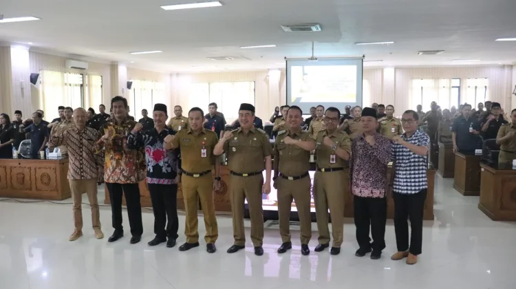 Pemkab Madiun Lepas Purna Tugas Tujuh Kepala Perangkat Daerah