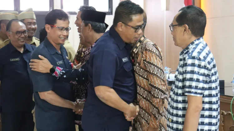 Pemkab Madiun Lepas Purna Tugas Tujuh Kepala Perangkat Daerah