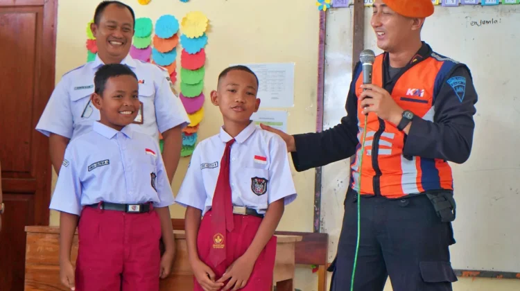 Edukasi Dini, Daop 7 Madiun Gelar Kegiatan Sosial dan Edukasi Masyarakat