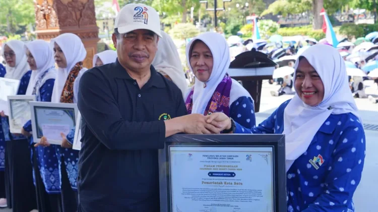 Bupati Madiun Komitmen Perjuangkan Kesetaraan Status Guru PAUD