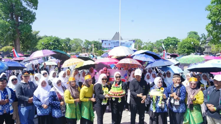 Bupati Madiun Komitmen Perjuangkan Kesetaraan Status Guru PAUD
