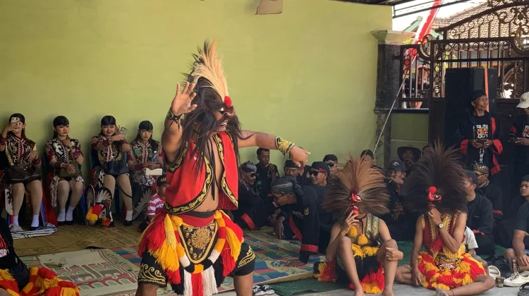 Momen HUT ke-81 Kemerdekaan RI, Bupati Madiun Hadiri Pagelaran Reog di Sedoro