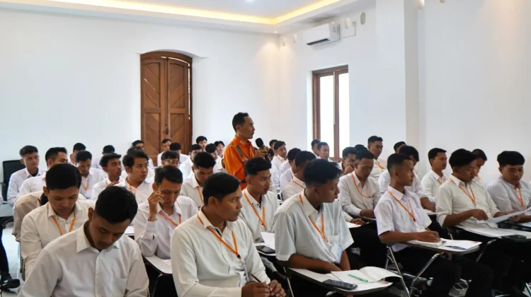 TERBAIK!! Daop 7 Madiun Terus Perkuat Keselamatan Perlintasan Sebidang