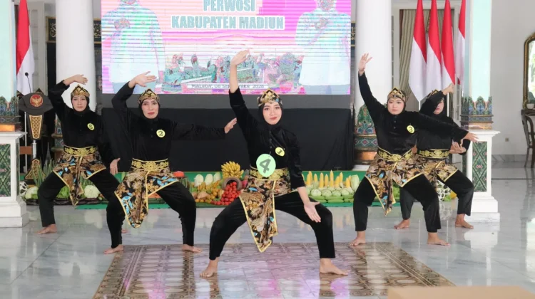 KEREN!! Puluhan Peserta Ikuti Lomba Senam Jurus Kampung Pesilat Tahun 2026