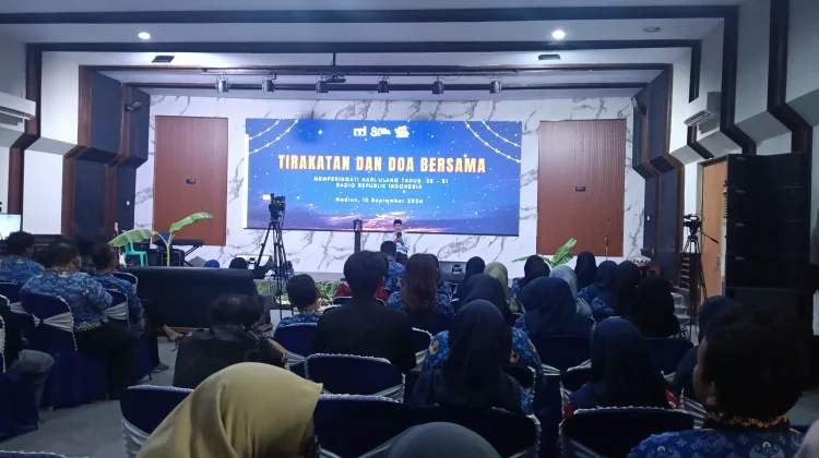 HUT ke 81 RRI, LPP RRI Madiun Gelar Tirakatan dan Doa Bersama