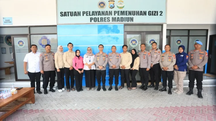Kapolres Madiun Tinjau Tiga SPPG