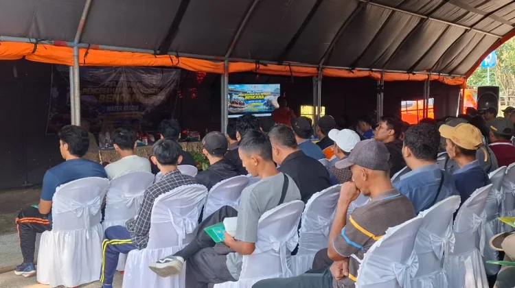 Tingkatkan Kesiapsiagaan, BPBD Kota Madiun Gelar Pelatihan Water Rescue