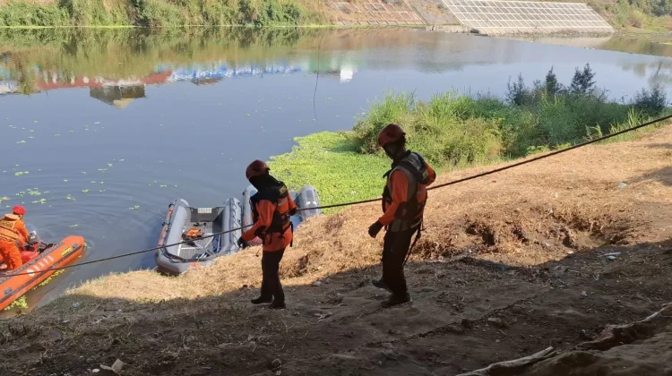 Mantapkan Keterampilan Relawan, BPBD Kota Madiun Gelar Pelatihan Water Rescue