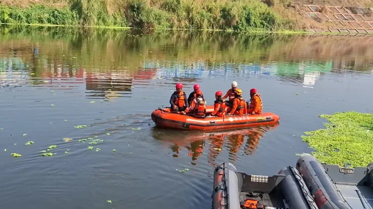 Mantapkan Keterampilan Relawan, BPBD Kota Madiun Gelar Pelatihan Water Rescue