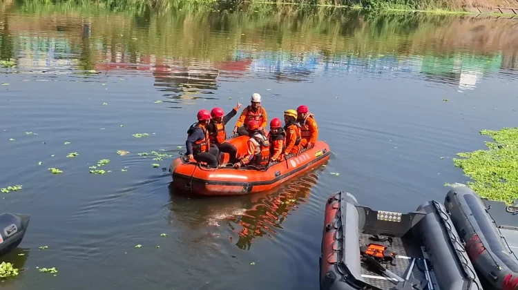Mantapkan Keterampilan Relawan, BPBD Kota Madiun Gelar Pelatihan Water Rescue