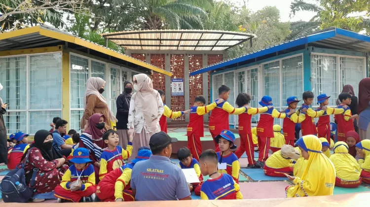 Asyik dan Edukatif, Siswa SD Muhtadin Kota Madiun Gelar Qur’an Camp