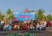 Baju Adat Warnai Upacara Hardiknas 2026 di Kota Madiun