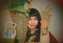 Ratih Putria Mengajakmu “Melangkahlah Perlahan” dalam Rilisan Barunya