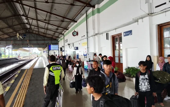 27 Ribu Penumpang Tiba di Wilayah Daop 7 Madiun di Hari Ketiga Angkutan Lebaran 2026