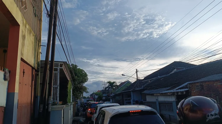 Ruas Jalan di Kota Malang Macet jelang Berbuka