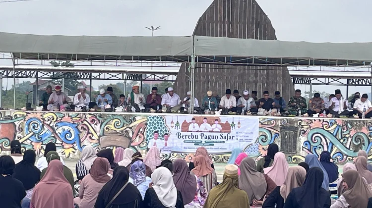 Warga Malinau Kota Gelar Tradisi Berebu Pagun Safar