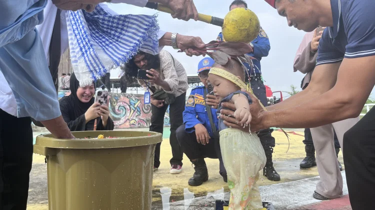 Warga Malinau Kota Gelar Tradisi Berebu Pagun Safar