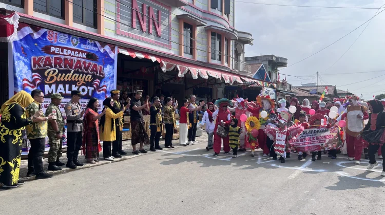 Karnaval Budaya Warnai Semarak HUT ke-81 RI di Malinau Kota