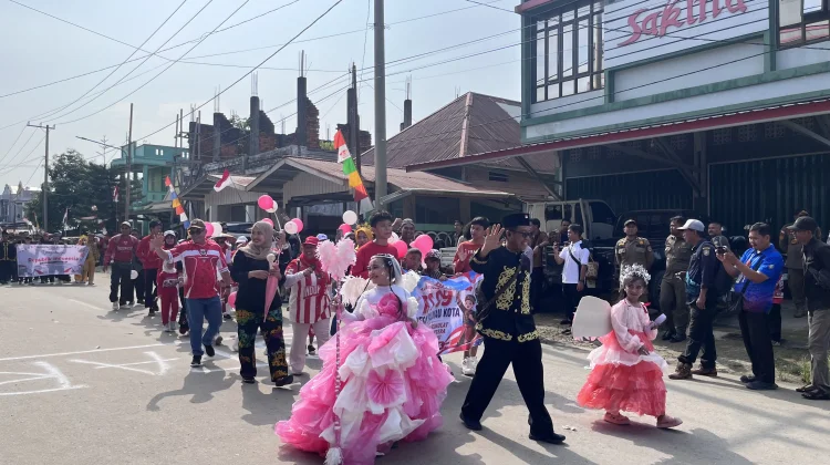 Karnaval Budaya Warnai Semarak HUT ke-81 RI di Malinau Kota