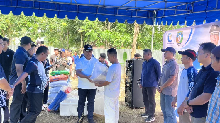 Pemkab Malinau Serahkan Bantuan Benih dan Gelar Panen Perdana Musim Tebar III