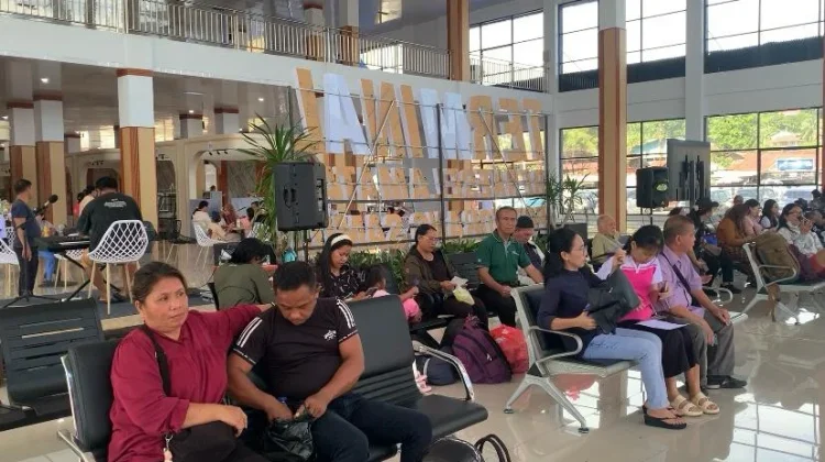 Masih Ramai, Suasana H+5  Lebaran di Terminal Malalayang