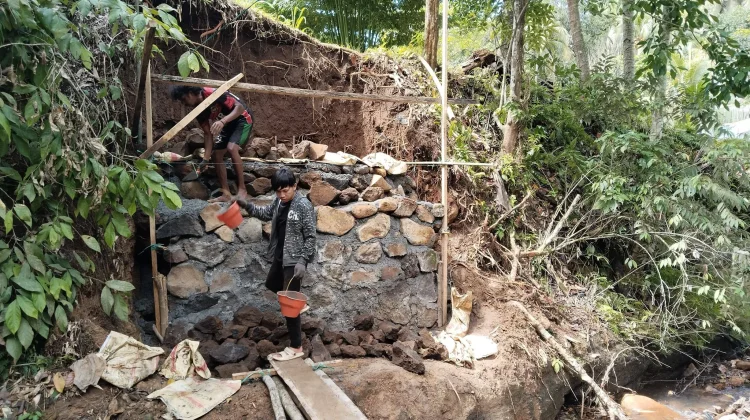 Jembatan Sungai Abuang di Wioi Dua Capai 43,25 Persen, Kodim 1302 Kawal Pembangunan