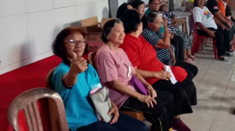 Lansia Desa Laikit Terima Layanan Kesehatan Prolanis dari Puskesmas Tatelu