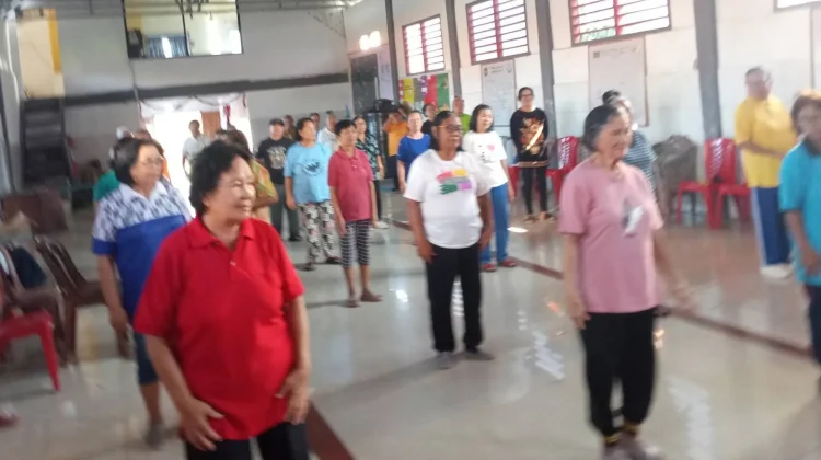 Lansia Desa Laikit Terima Layanan Kesehatan Prolanis dari Puskesmas Tatelu
