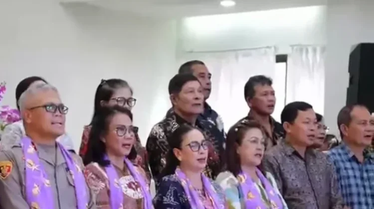 Moment HUT GMIM Solafide Uner