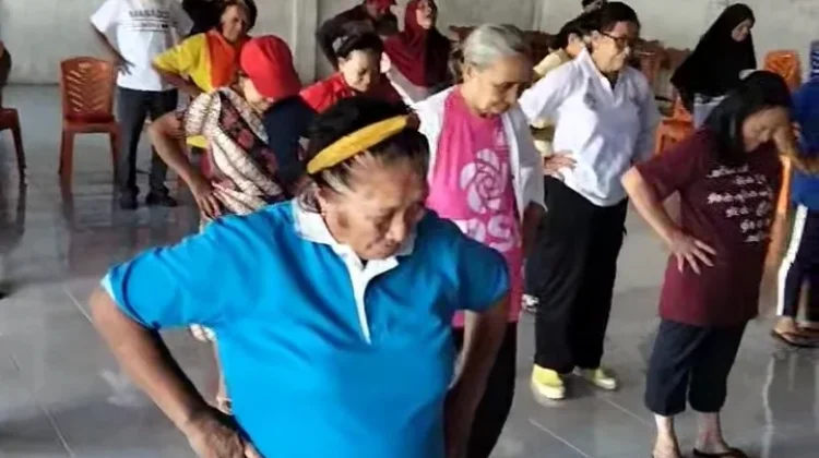 Pemdes Klabat Gelar Prolanis Lansia