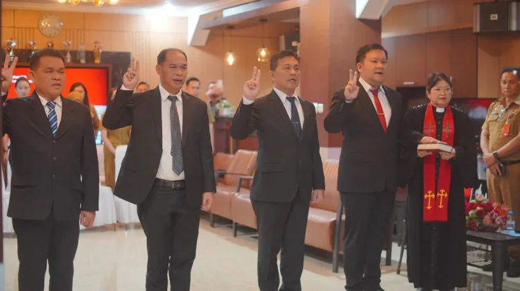 Moment Pelantikan Pejabat Pemkot Bitung 2026